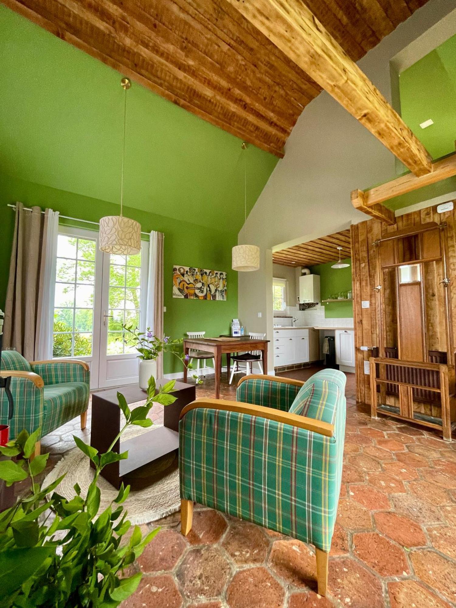 Les Cottages D'Orient Gite Boutique Mesnil-Saint-Pere Exterior photo